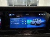 バックカメラにより駐車時の後方確認も楽にできます。