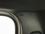専用のパーツクリーナーを噴霧し、仕上げております。ボディーやガラスの拭き上げ、タイヤワックス等全体をキレイにしております。