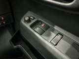 運転席から操作可能なパワーウィンドウ!