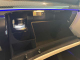 全国へのご納車を承っておりますので遠隔地のお客様にもご安心いただけます。(費用に関しましては、別途お見積りさせていただきます。)勿論、日本全国の正規ディーラーにて保証が受けられます。