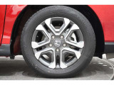 純正のアルミホイールが足元を飾ります!タイヤサイズは185/65R15です。