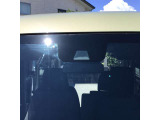 【センシング】Safety for Everyone 事故に遭わない社会を目指し。 衝突や斜線はみだしなどの危険が予測される時、センサーが警告。ヒューマンエラーを高度先進技術が補完してくれます。