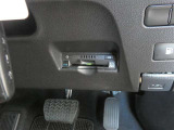 ETC車載器付きです。高速道路の料金所もスムーズに通過できます。※セットアップ費用は別途必要です。