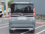 その他、内外装現状ながらお値ごろ感のある特選お買得価格車などもご用意しております!