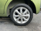 タイヤサイズは155/65R14