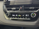 オートエアコンで車内も快適です。冬や雨の日の室内の結露防止等コンディションに加えて、冷え過ぎ、暖め過ぎに因る燃費を悪化を防ぎます。一度、温度を設定すれば自動的に過ごし易い温度に調整してくれますよ。