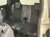 当店ではauも取り扱っております。お車と一緒にau携帯の機種変更も可能です♪また、自動車保険も取り扱っております。車の支払いと自動車保険の支払いをまとめてお支払い可能なプランもあります♪