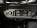 パワーウィンドウ付き☆運転席で全部の窓を開閉することが可能!!