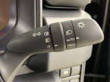 車外の明るさによって自動で点灯・消灯するオートライト