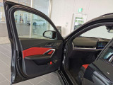 BMWプレミアムセレクション前橋では、高年式低走行モデルからMモデル、年式が経ちなかなかディーラーでは見かけないモデルまで幅広いラインナップで認定中古車を取り扱っております。品質に自信があります。
