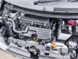 エンジンルームはクリーニング済みです。納車前にオイル交換もいたします。
