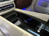 全国へのご納車を承っておりますので遠隔地のお客様にもご安心いただけます。(費用に関しましては、別途お見積りさせていただきます。)勿論、日本全国の正規ディーラーにて保証が受けられます。