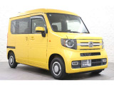 当社の優秀なスタッフがしっかり点検整備をさせていただいてからご納車いたします!さらに!エンジンオイル、エレメント・ミッションオイル・ワイパーゴムを新品交換になります!これで安心して乗って頂けます!