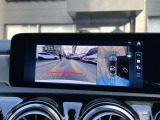 初年度登録から3年間は新車保証(メルセデスケア)を継承して、ご利用になれます。メルセデスケアは一部消耗品や、定期点検までも保証対象となりますので、保証が広範囲です。※詳しくはスタッフまでお問合せ下さい