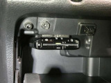 アンテナ分離型ETCです ETC本体は目立つところに設置していないのでデザイン的にも安全性も高いです 高速道路をご利用される方は必需品ですよ