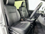 見通しのよいすっきりとした視界で、誰でも運転しやすいです。運転のしやすさは疲れにくさにも繋がりますよ♪