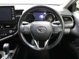 各操作スイッチなどもハンドルから手を放すことなく操作可能で安全運転に支援いたします!