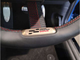 ミニ独特のゴーカートフィーリングと呼ばれる軽快なハンドリングはAT車、MT車のどちらでも楽しめます。