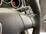 自社整備工場で点検整備をおこなってからお渡ししています。車検が残っている場合は『12ヶ月点検整備』を、車検整備付きの場合は『車検整備』をおこないます。整備費用は車両本体価格に含まれています。