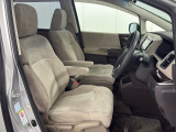 ★フロントシート★ 自然な姿勢のままでいられるシートが、運転しやすさと疲れにくさを感じさせてくれるはずです♪