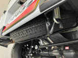 品質へのこだわり!フロアマットやシートなど車内をキレイに清掃し、ニオイや汚れなどを徹底的にクリーニングしてもらっております。室内はピカピカです☆