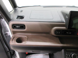 その他にお車ご購入に関して、気になる点やご不明な点がございましたら、「見積依頼」ボタン、もしくは無料ダイヤルより各店舗へお問合せください。