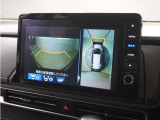 ◆マルチビューカメラシステム◆運転席から見づらい前後左右を、ナビ画面の映像で確認。見通しの悪い交差点や狭い道でのすれ違い、駐車などをサポートします。