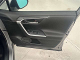 運転席ドア内側!