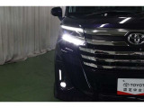 LEDライト装着で夜間走行も安全!前方だけでなく左右方向へも広範囲に照らすことができますので安心です!