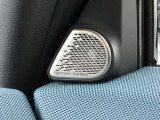 アメリカのオーディオブランドであるharman/kardon製スピーカーシステム搭載!