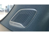 【ブルメスターサウンド】ドイツのオーディオメーカー「Burmester」と共同開発したオーディオシステムです。低音から高音までバランスよく、澄んだ ナチュラルなサウンドを実現します。