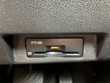 ビルドインタイプのETC機器付き(^^)/ 足元で邪魔にならず、スッキリ収納☆ ETCご利用の際は別途セットアップ作業が必要です!