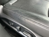 運転席シートのシワ