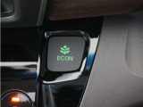 eCONモードで運転の仕方によりロスを抑え込み燃費性能をアップさせます。