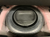 スペアタイヤが搭載されています。