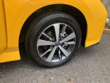 エコな16インチアルミホイールで足元キリリ♪タイヤサイズは205/55R16