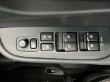 パワーウィンドウ付き☆運転席で全部の窓を開閉することが可能!!