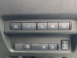 【運転席右下】