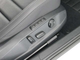 メーカー直営認定中古車 1オーナ 禁煙車 LEDライト 純正ナビ ブルートゥース接続 カープレイアンドロイドオート対応 アクティブディスプレイ スマートキースペア有 ETCバックカメラアダプティブクルーズ
