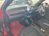 このお車はMINI NET浦和美園に展示中です!総在庫900台を当店でご案内可能です!ご来場、お問い合わせをスタッフ一同お待ちしております。