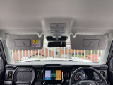 日中の日差しや路面の照り返しがまぶしくて運転しにくいときに役立つサイド兼用サンバイザー(^^♪