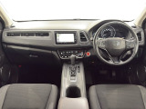 いつでも気持ちよく運転できて、使い勝手のいい収納や体をケアするシート、細部にまでこだわったインテリア♪