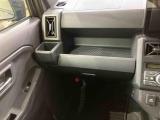 納車前にはプロのメカニックが、各部の点検を行います。ディーラーにしか出来ない品質、そしてサービスできっと満足していただけると思います!