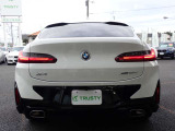 第二展示場にも多数のBMWをラインナップ!ご来店の際はBMW本店(厚木市下荻野140-1)に一度ご来店ください!☆関東運輸局認証工場 自動車分解整備事業2-6030☆プッシュプル式板金塗装ブース完備☆