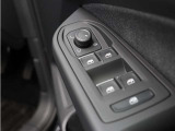 スイッチまわりの状態も良好。コンディション重視の方にもおすすめです。