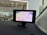 Volkswagen純正のナビゲーションです!少ない動作で必要な情報をご確認可能です!スマートフォンとも連携可能です!