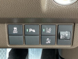 【Honda SENSING】いつもの道で、高速道路などで、安心・快適な運転を支援します。先進の安全運転機能システム搭載。