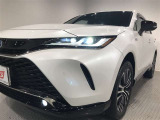 暗い道でもしっかり前方を照らし、安全運転をサポートします