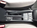 トヨタ認定中古車保証付!(1年間、距離無制限 HV車はHV保証付) 別途延長保証もご用意しております♪ ぜひ現車を確認にご来店ください