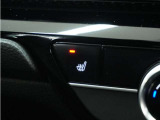 ◆シートヒーター装備◆寒い季節にピッタリなのが、このシートヒーター!寒い季節もシートヒーターが体を温めてくれます。寒い季節もドライブが楽しくなります。